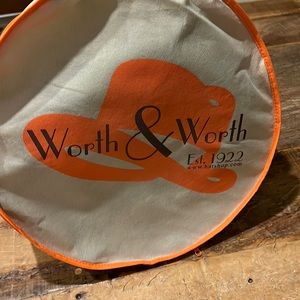 Felt Worth & Worth hat made in Italy.